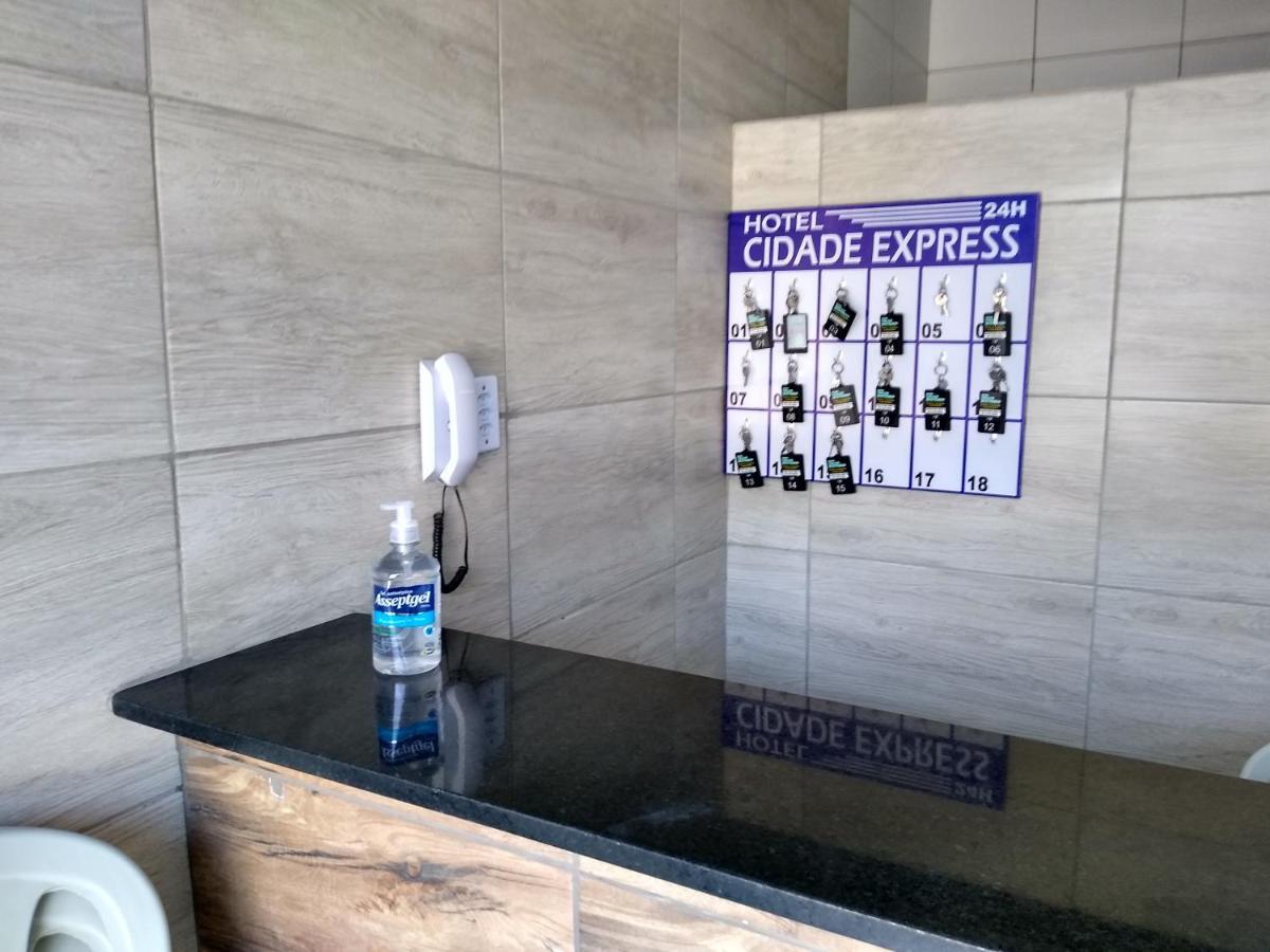 Hotel Cidade Express 24H Терезина Экстерьер фото
